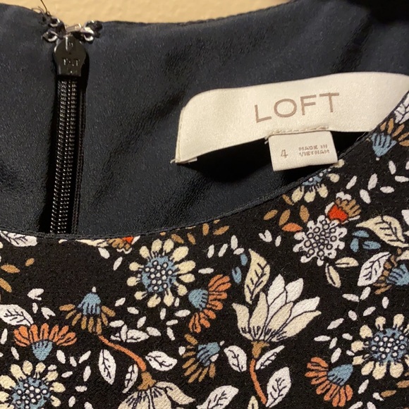 Loft Long Sleeved Midi Dress - Picture 8 of 9